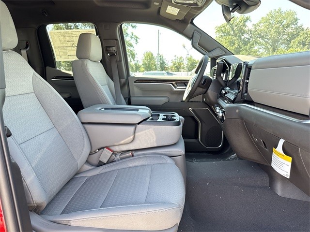 GMC Sierra 1500 Vehicle Full-screen Gallery Image 24