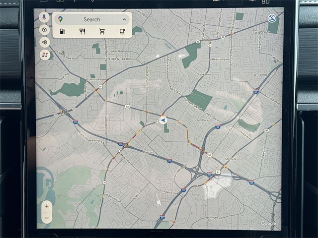 GMC Acadia Vehicle Full-screen Gallery Image 18