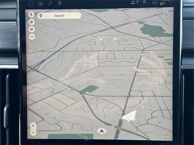 GMC Acadia Vehicle Full-screen Gallery Image 18