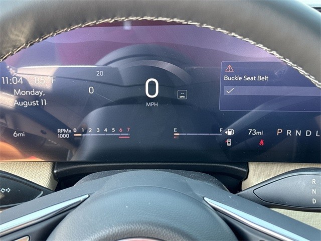 Buick Enclave Vehicle Full-screen Gallery Image 15