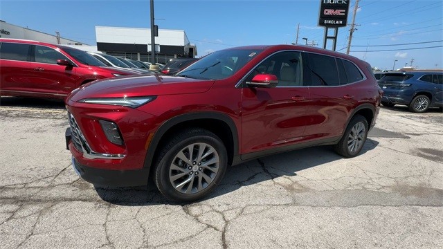 Buick Enclave Vehicle Full-screen Gallery Image 04