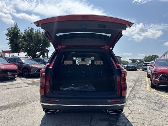 Buick Enclave Vehicle Full-screen Gallery Image 24