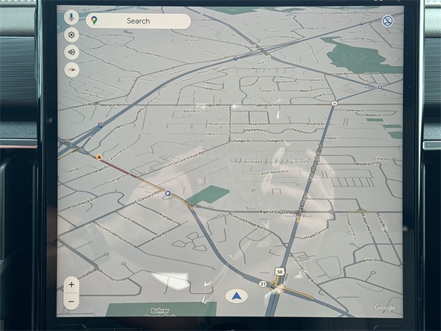 GMC Acadia Vehicle Full-screen Gallery Image 18