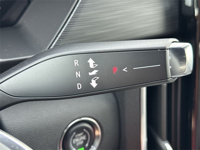 GMC Acadia Vehicle Full-screen Gallery Image 20