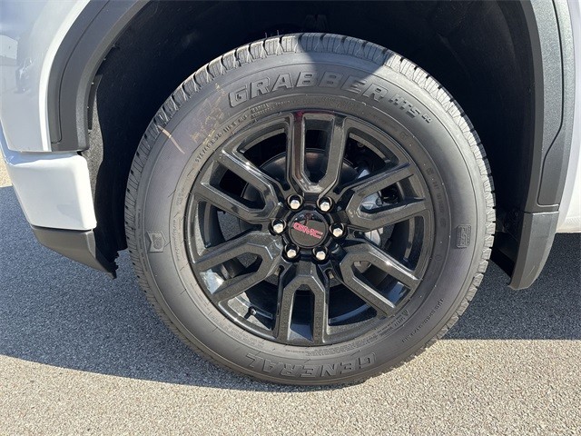 GMC Sierra 1500 Vehicle Full-screen Gallery Image 10