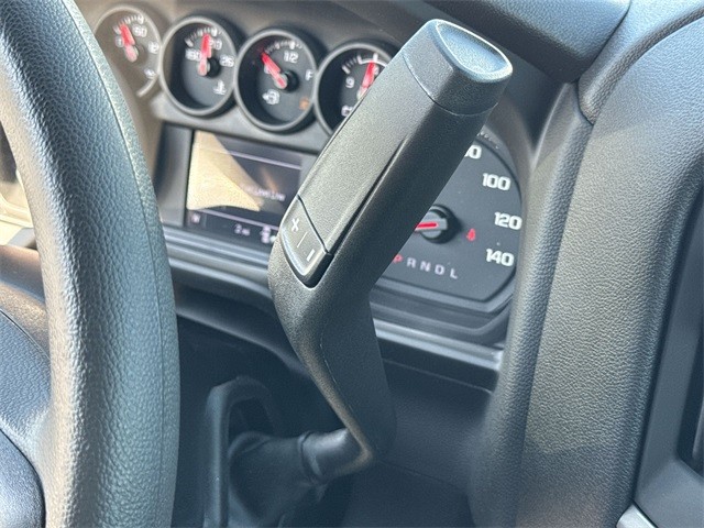 GMC Sierra 1500 Vehicle Full-screen Gallery Image 19