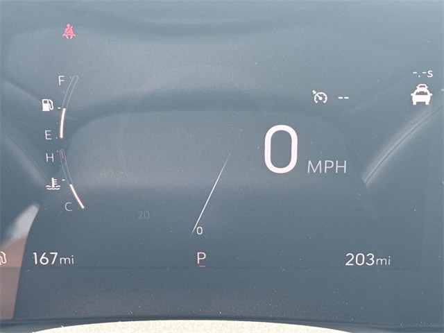 Buick Encore GX Vehicle Full-screen Gallery Image 15