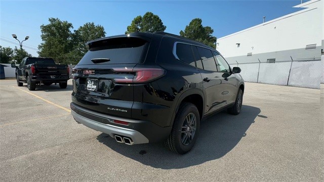 GMC Acadia Vehicle Full-screen Gallery Image 08