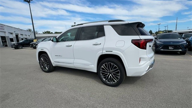 GMC Terrain Vehicle Full-screen Gallery Image 06