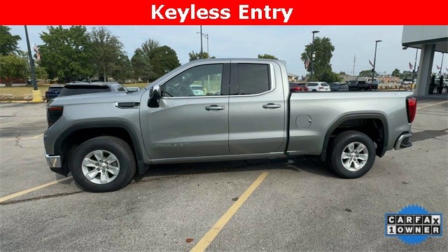 GMC Sierra 1500 Vehicle Full-screen Gallery Image 06