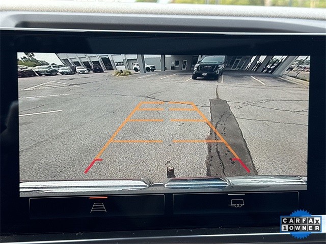 GMC Sierra 1500 Vehicle Full-screen Gallery Image 19