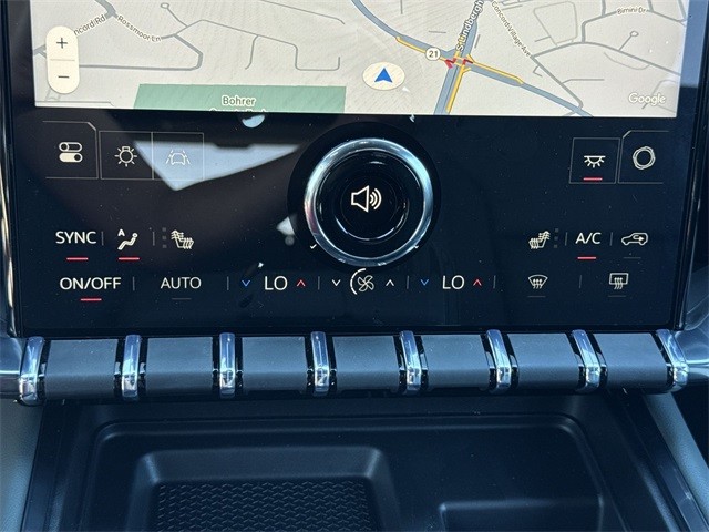 GMC Acadia Vehicle Full-screen Gallery Image 19