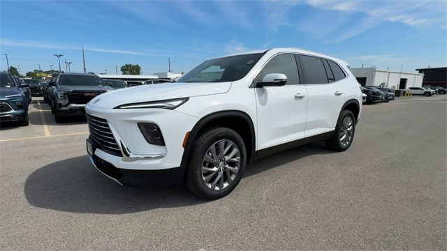 Buick Enclave Vehicle Full-screen Gallery Image 04