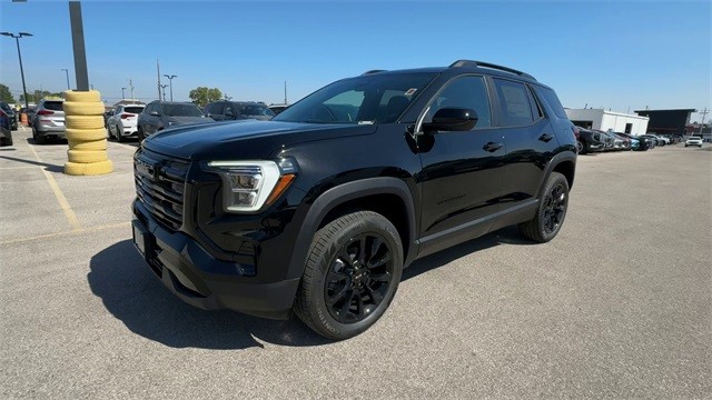 GMC Terrain Vehicle Full-screen Gallery Image 04