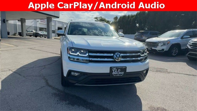 Volkswagen Atlas Vehicle Full-screen Gallery Image 03