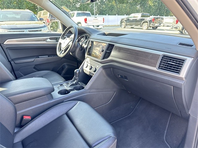 Volkswagen Atlas Vehicle Full-screen Gallery Image 31