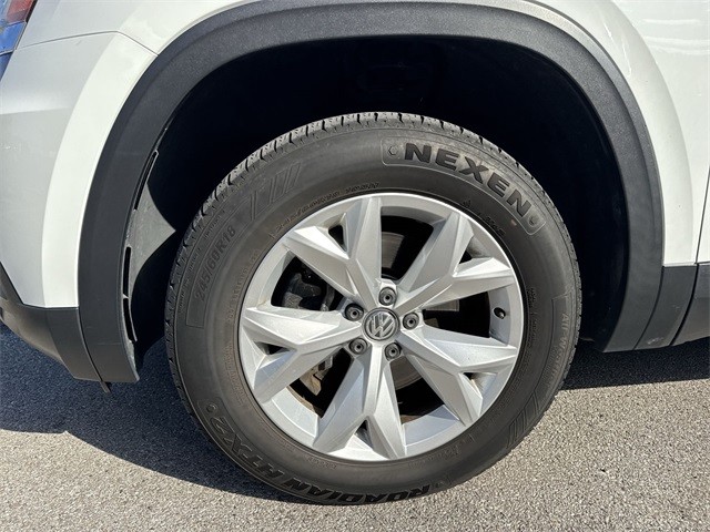 Volkswagen Atlas Vehicle Full-screen Gallery Image 35