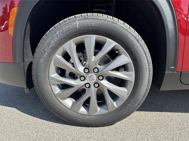 Buick Enclave Vehicle Full-screen Gallery Image 10