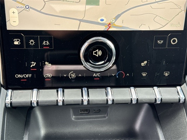 GMC Terrain Vehicle Full-screen Gallery Image 19