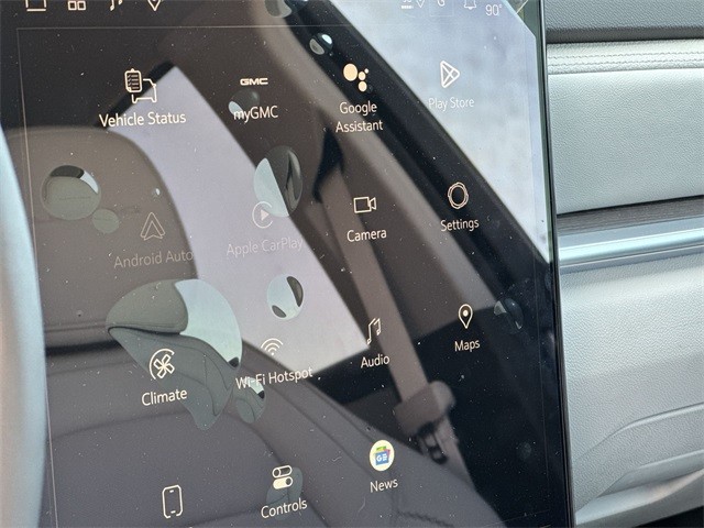 GMC Terrain Vehicle Full-screen Gallery Image 16