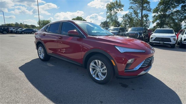 Buick Envista Vehicle Full-screen Gallery Image 02