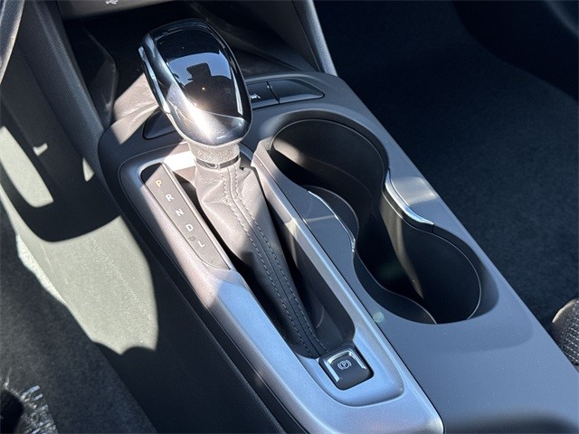 Buick Envista Vehicle Full-screen Gallery Image 19