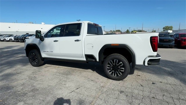 GMC Sierra 2500HD Vehicle Full-screen Gallery Image 06