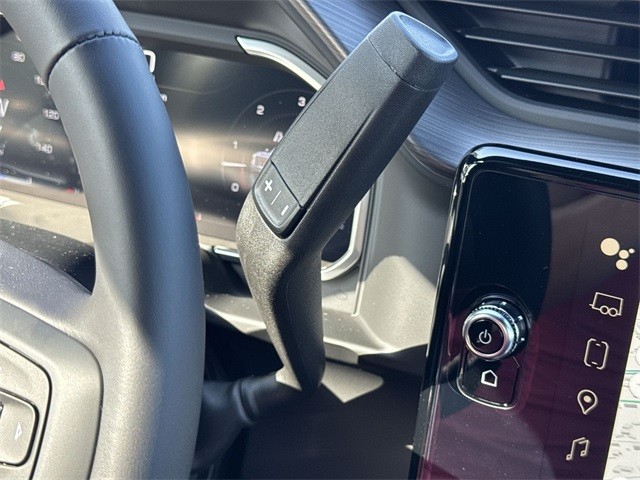 GMC Sierra 2500HD Vehicle Full-screen Gallery Image 20