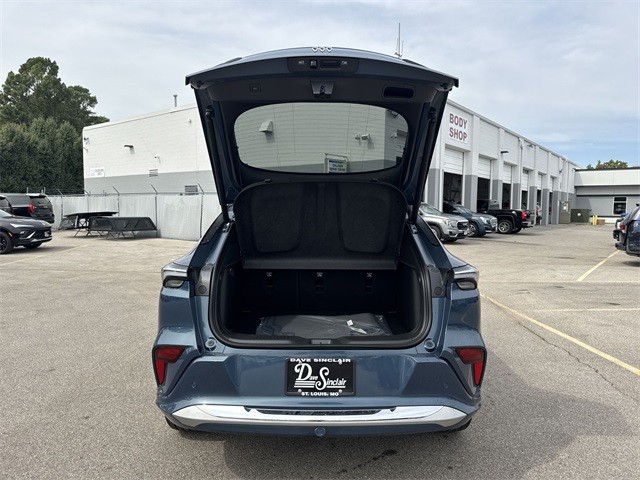 Buick Envista Vehicle Full-screen Gallery Image 22