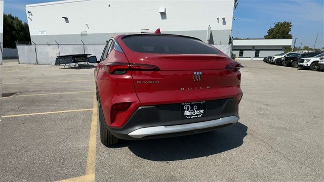 Buick Envista Vehicle Full-screen Gallery Image 07