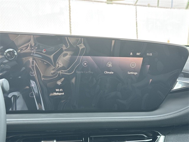 Buick Envista Vehicle Full-screen Gallery Image 16