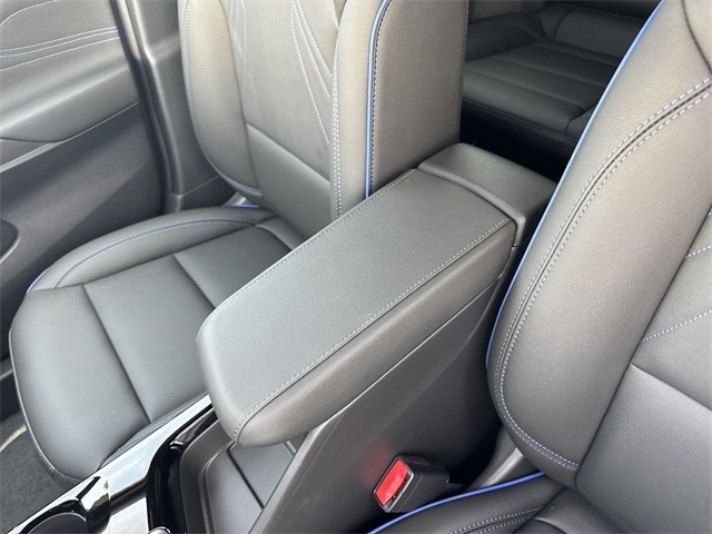 Buick Envista Vehicle Full-screen Gallery Image 20