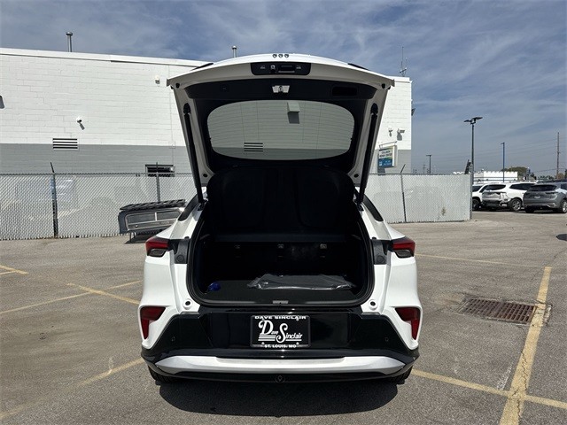 Buick Envista Vehicle Full-screen Gallery Image 22