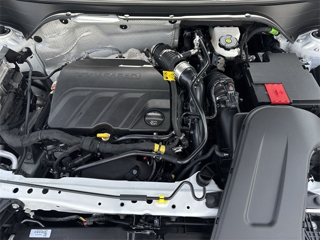 Buick Envista Vehicle Full-screen Gallery Image 24