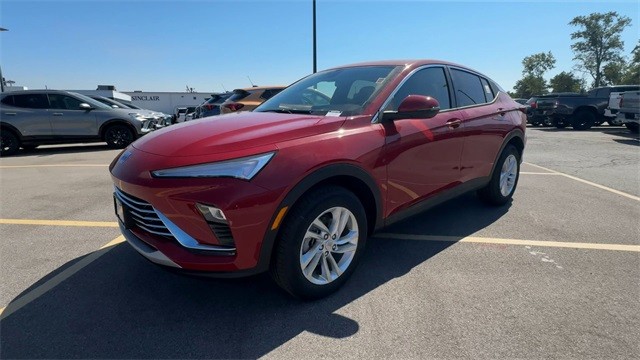 Buick Envista Vehicle Full-screen Gallery Image 04