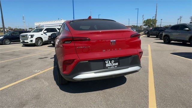 Buick Envista Vehicle Full-screen Gallery Image 07