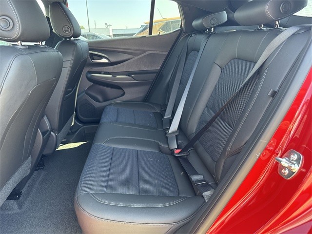 Buick Envista Vehicle Full-screen Gallery Image 21