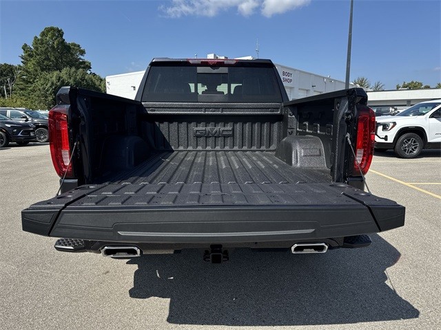 GMC Sierra 1500 Vehicle Full-screen Gallery Image 24