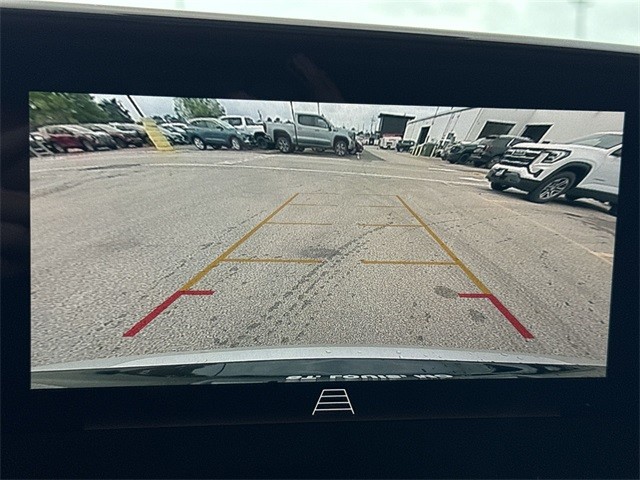 Buick Envista Vehicle Full-screen Gallery Image 17