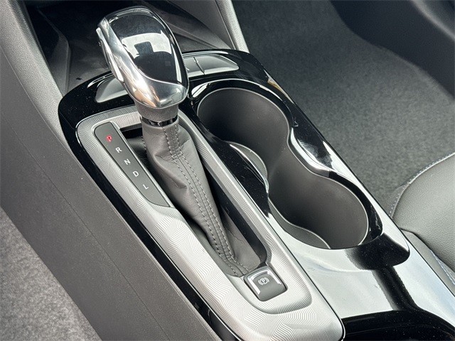 Buick Envista Vehicle Full-screen Gallery Image 19