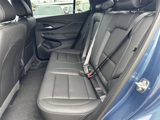 Buick Envista Vehicle Full-screen Gallery Image 21