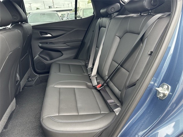 Buick Envista Vehicle Full-screen Gallery Image 22