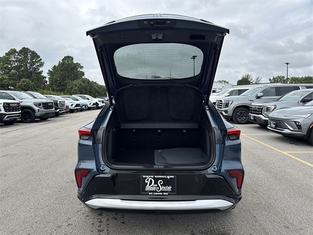 Buick Envista Vehicle Full-screen Gallery Image 23