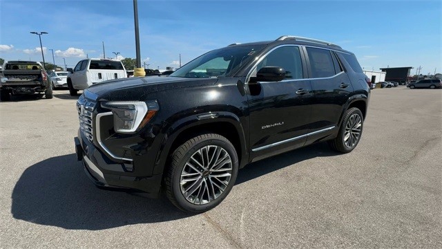 GMC Terrain Vehicle Full-screen Gallery Image 04