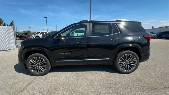 GMC Terrain Vehicle Full-screen Gallery Image 05