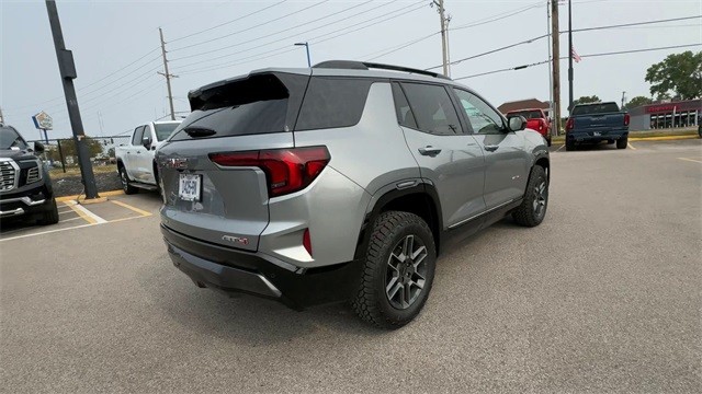 GMC Terrain Vehicle Full-screen Gallery Image 08