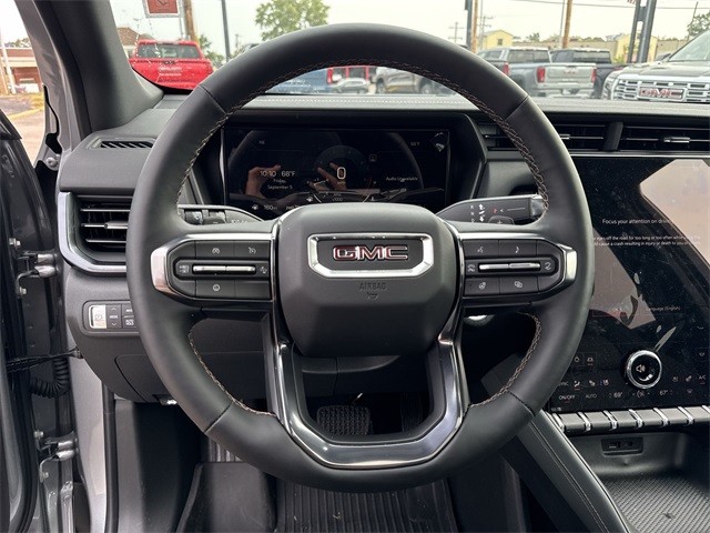 GMC Terrain Vehicle Full-screen Gallery Image 14