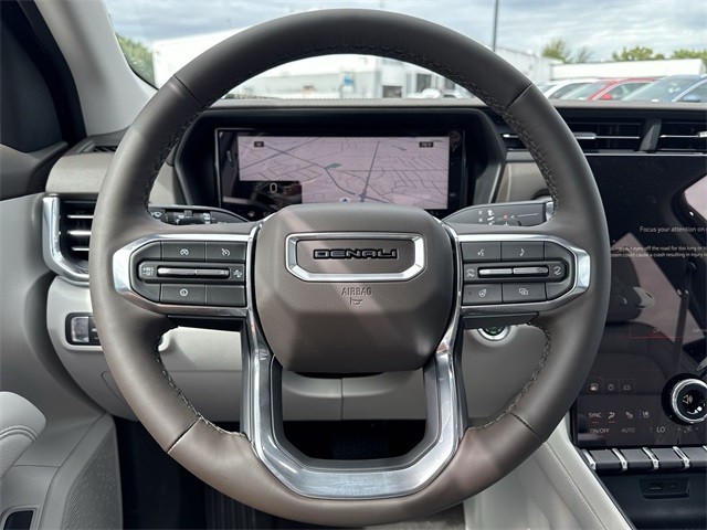 GMC Terrain Vehicle Full-screen Gallery Image 14