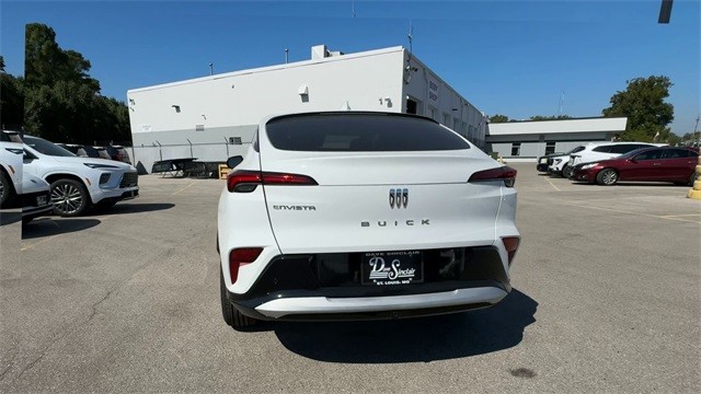 Buick Envista Vehicle Full-screen Gallery Image 07