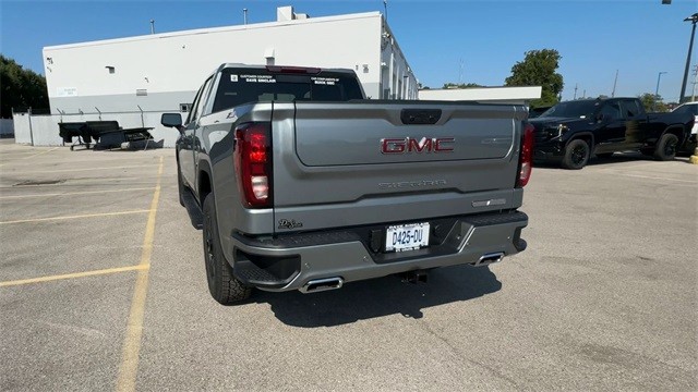 GMC Sierra 1500 Vehicle Full-screen Gallery Image 07